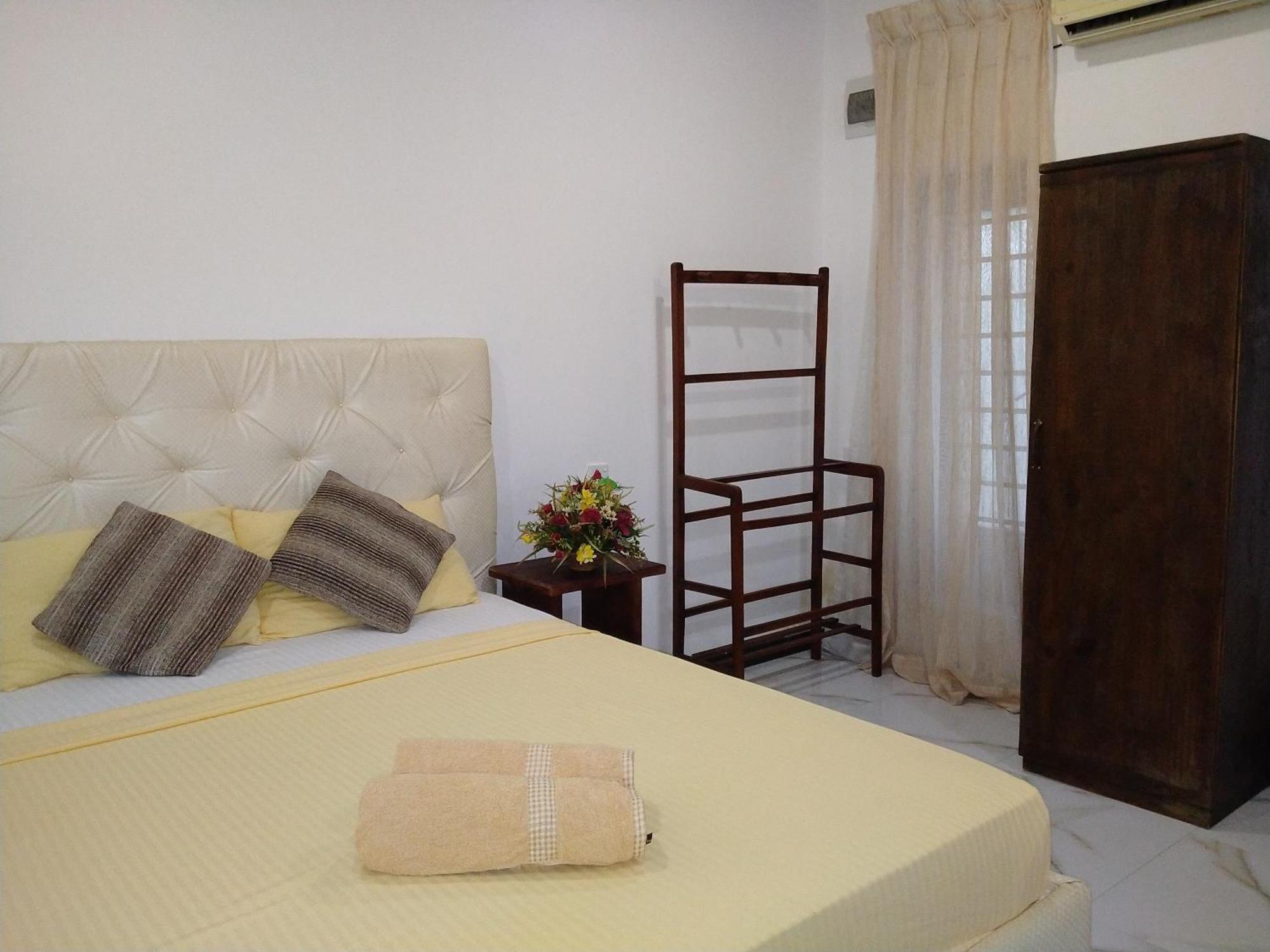 Living Home نيجومبو الغرفة الصورة